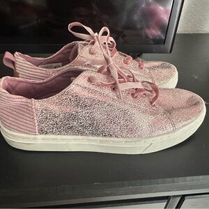 EUC Girls Toms sneaker